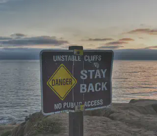Unstable Cliffs Sign